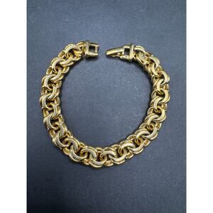 Vintage Monet Signed Double Curb Chain Bracelet Gold Tone Link Classic Sz 7